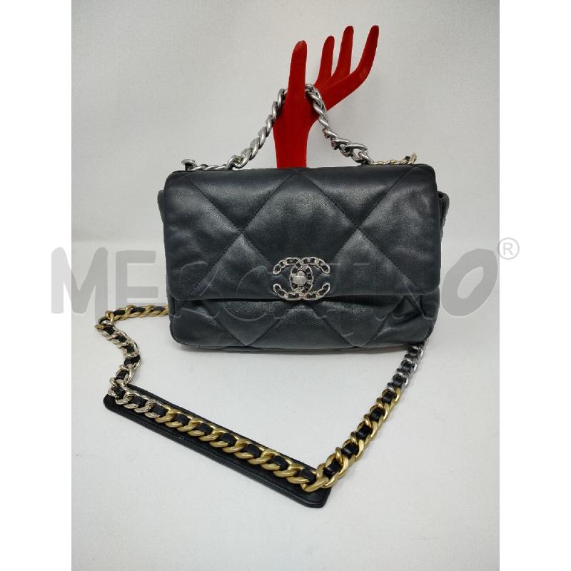 CHANEL 19 BLACK LAMBSKIN BICOLOR CHAIN | Mercatino dell'Usato Roma cinecitta' 1