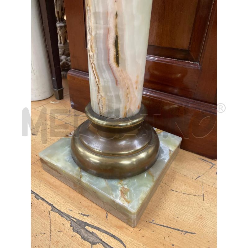 COLONNA ONICE BASE DORATO | Mercatino dell'Usato Roma cinecitta' 3