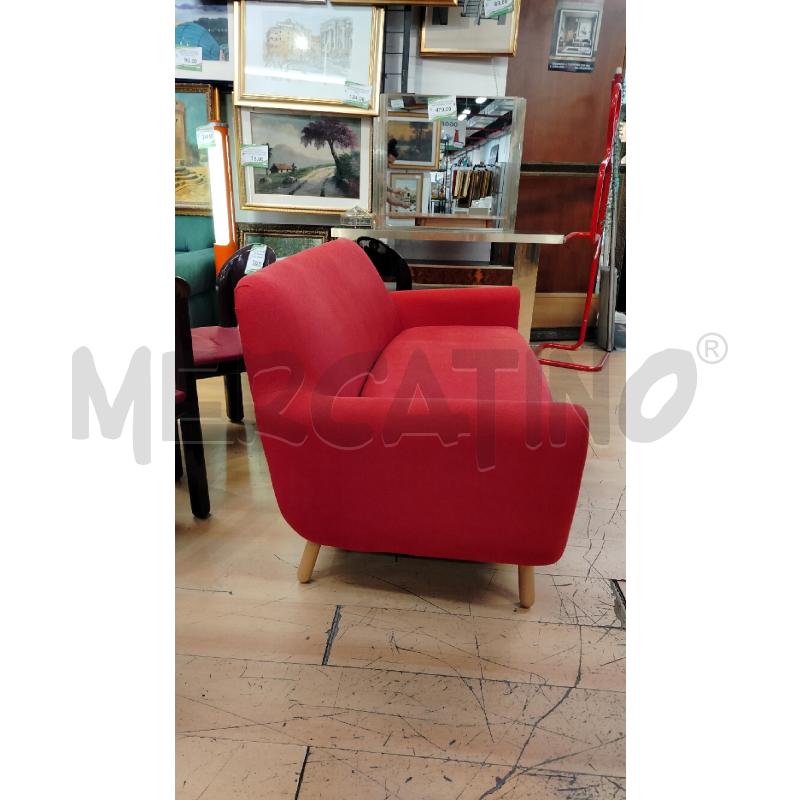 DIVANETTO ROSSO STOFFA 2 POSTI | Mercatino dell'Usato Roma cinecitta' 3