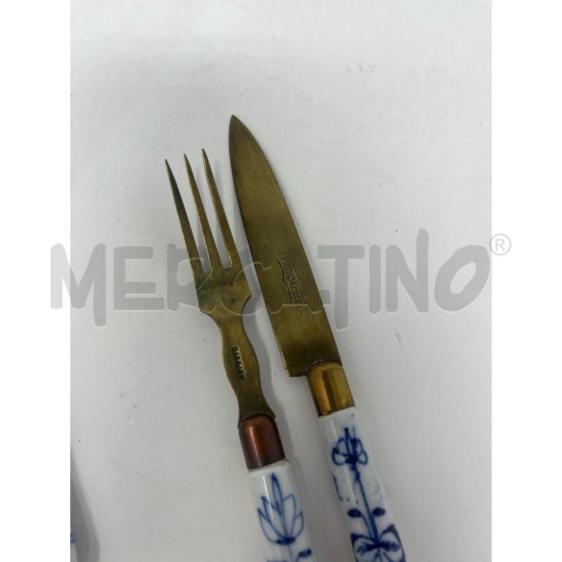 FORCHETTINE PZ. 2+ COLTELLINI UCHATIUS BRONCE BIANCO BLU | Mercatino dell'Usato Roma cinecitta' 2