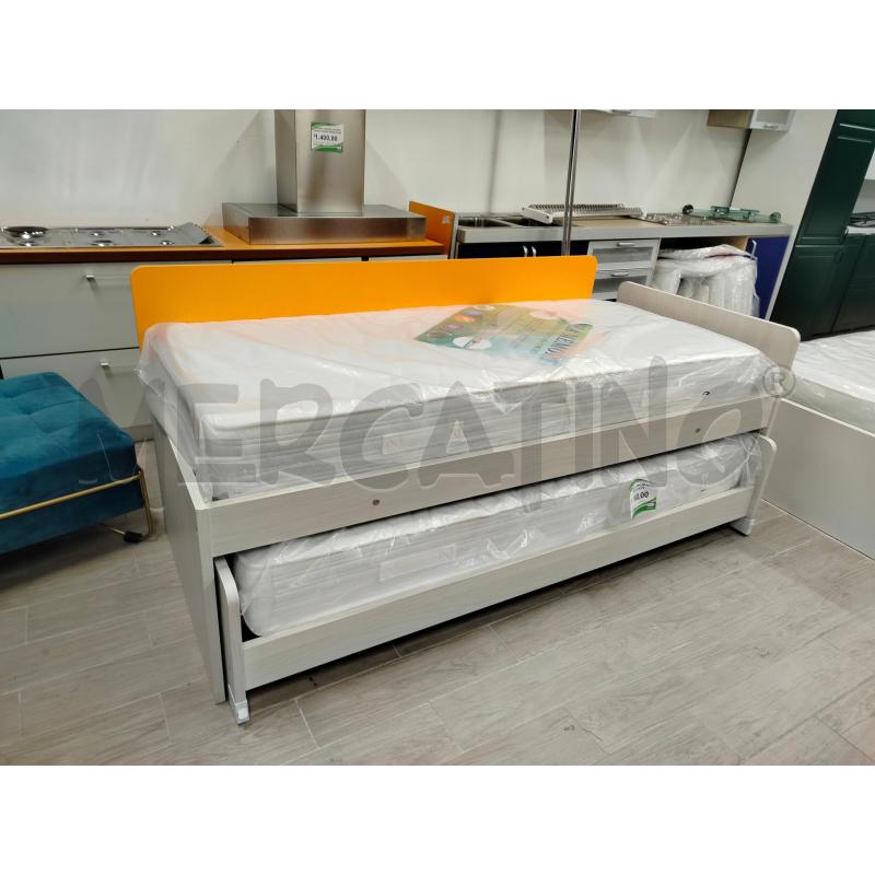 LETTO E SOTTOLETTO SINGOLO ARANCIONE | Mercatino dell'Usato Roma cinecitta' 1
