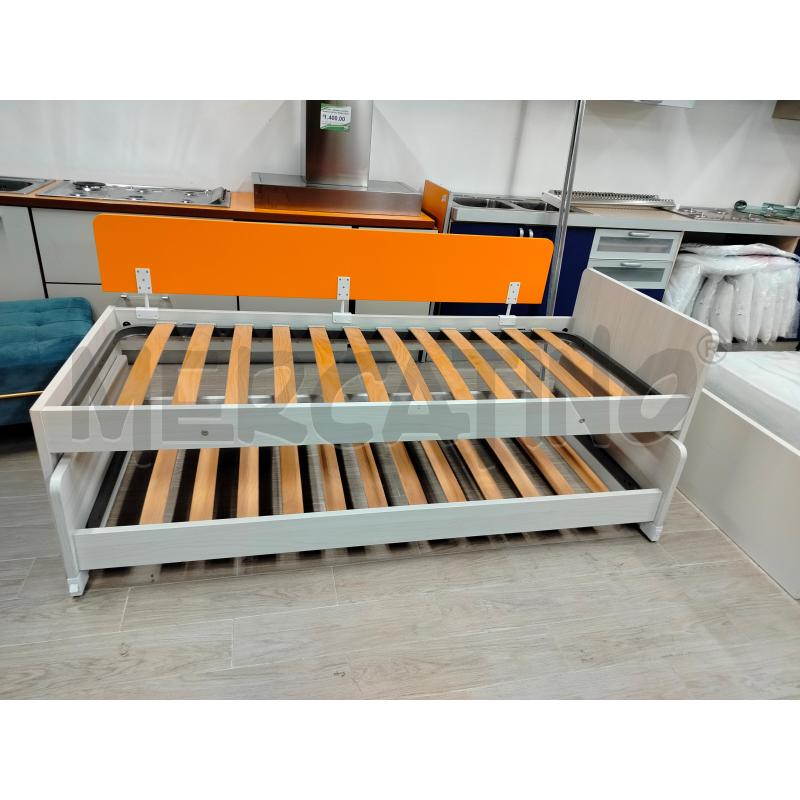 LETTO E SOTTOLETTO SINGOLO ARANCIONE | Mercatino dell'Usato Roma cinecitta' 2