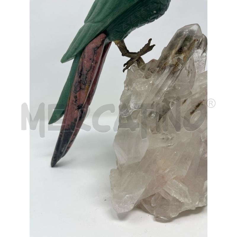 PAPPAGALLO PIETRA VERDE SU MINERALE CRISTALLINO BIANCO | Mercatino dell'Usato Roma cinecitta' 3