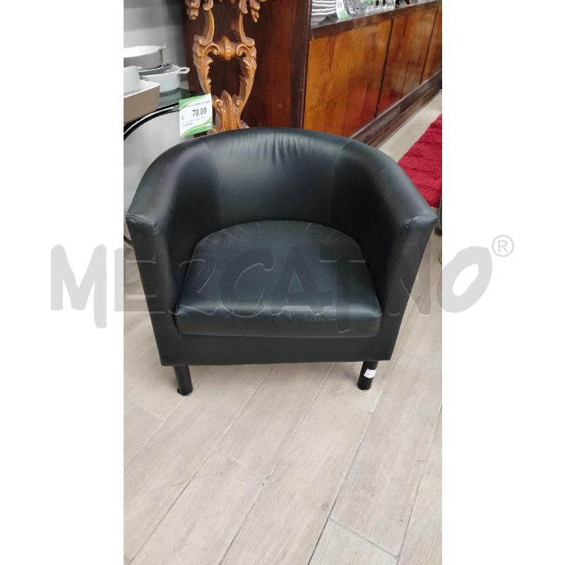 POLTRONCINA NERA BASSA SEMICERCHIO | Mercatino dell'Usato Roma cinecitta' 3