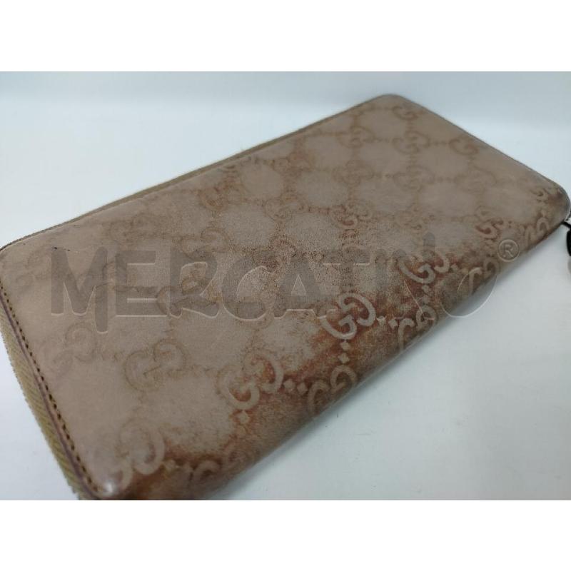 PORTA FOGLIO GUCCI BEIGE MONOGRAM  | Mercatino dell'Usato Roma cinecitta' 3