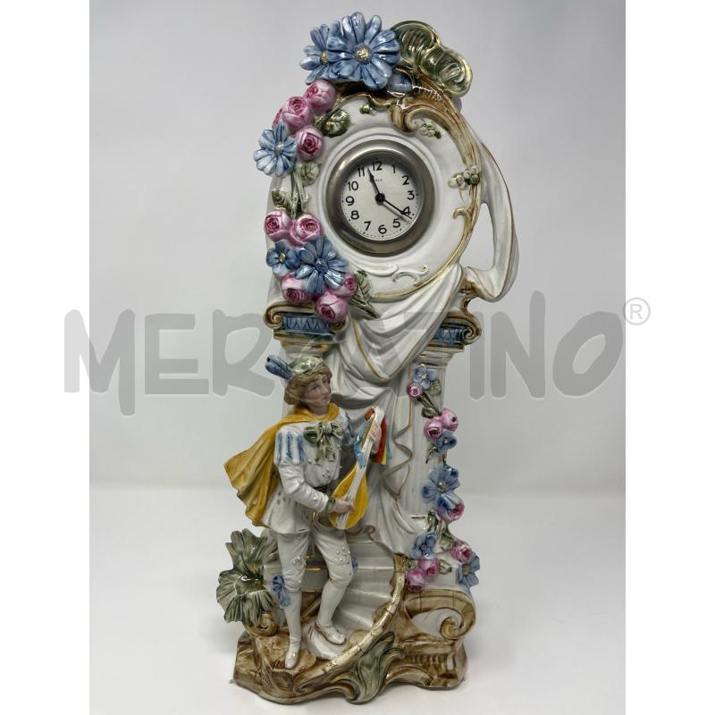 SCULTURA OROLOGIO BISQUIT PORC SUONATORE SCALINATA DA REV | Mercatino dell'Usato Roma cinecitta' 1