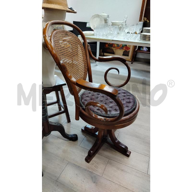 SEDIA EPOCA GIREVOLE LEGNO RATTAN CUSCINO BORDEAUX | Mercatino dell'Usato Roma cinecitta' 3