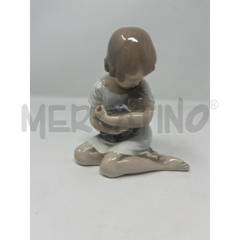 STATUETTA ROYAL COPHENAGEN BAMBINA CON BAMBOLA 1938 | Mercatino dell'Usato Roma cinecitta' 1