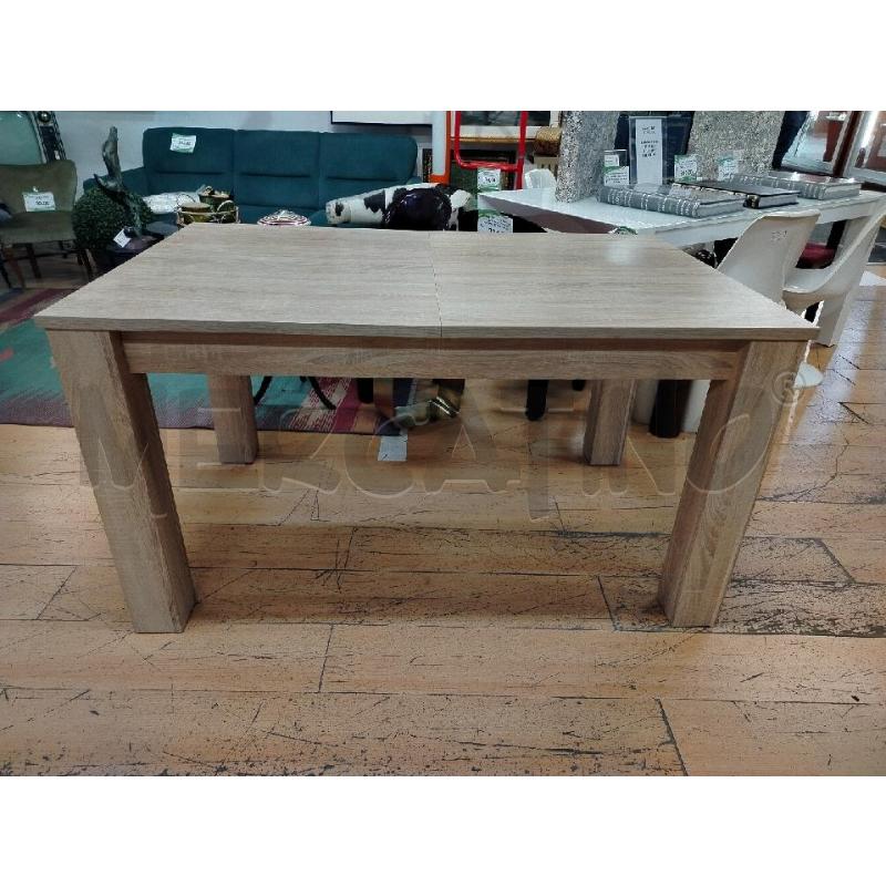 TAVOLO RETTANGOLARE ALLUNGABILE LEGNO CHIARO | Mercatino dell'Usato Roma cinecitta' 1