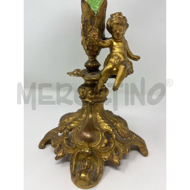 VASO STILE VITTORIANO VETRO OPALESCENTE VERDE | Mercatino dell'Usato Roma cinecitta' 2
