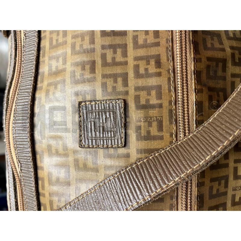 BORSONE FENDI VINTAGE | Mercatino dell'Usato Tivoli 3
