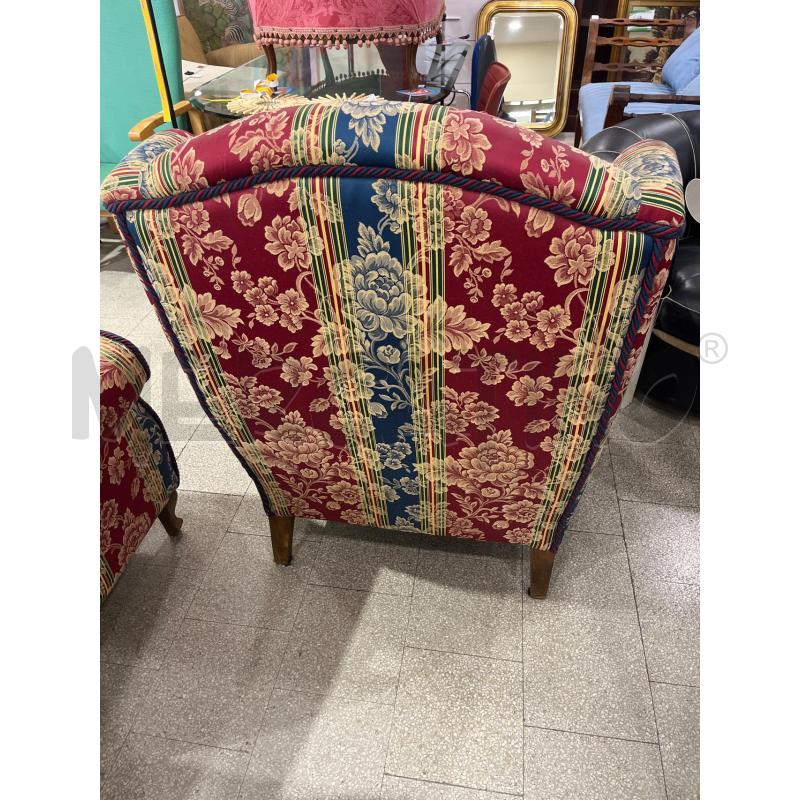 POLTRONA DAMASCATA ROSSA | Mercatino dell'Usato Tivoli 3