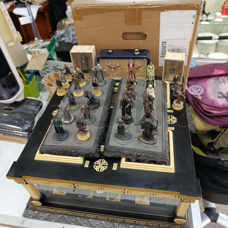 SCACCHIERA IL SIGNORE DEGLI ANELLI 92 SCACCHI | Mercatino dell'Usato Tivoli 5