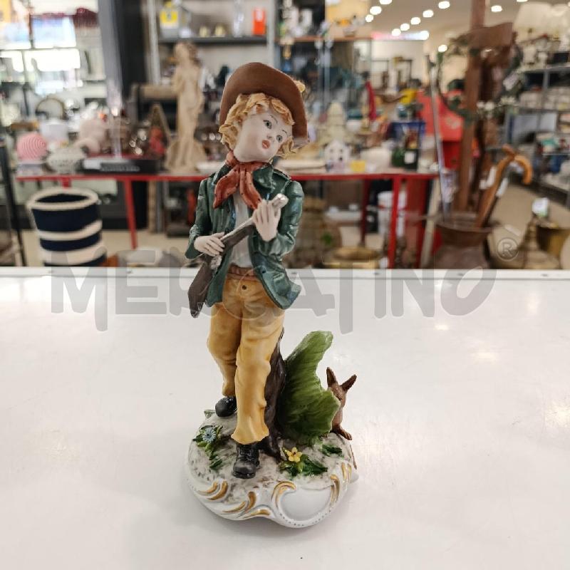 STATUETTA CAPODIMONTE RAGAZZO CACCIATORE FIRMATA 22 CM | Mercatino dell'Usato Tivoli 1