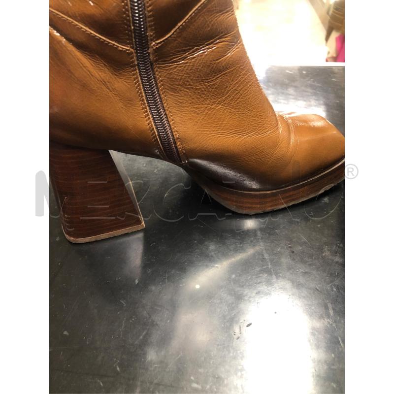 STIVALETTI DONNA BARCA MARRONE LUCIDE  | Mercatino dell'Usato Tivoli 3