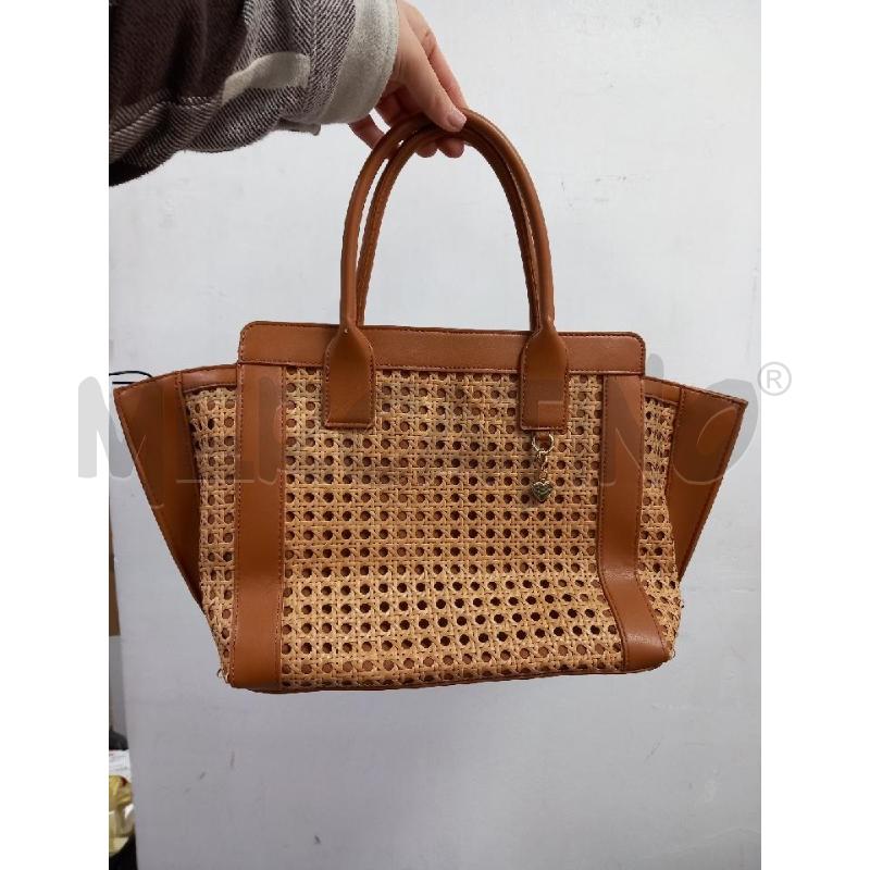 BORSA DONNA CARPISA BEIGE MARR NO TRACOLLA | Mercatino dell'Usato Roma porta di roma 2