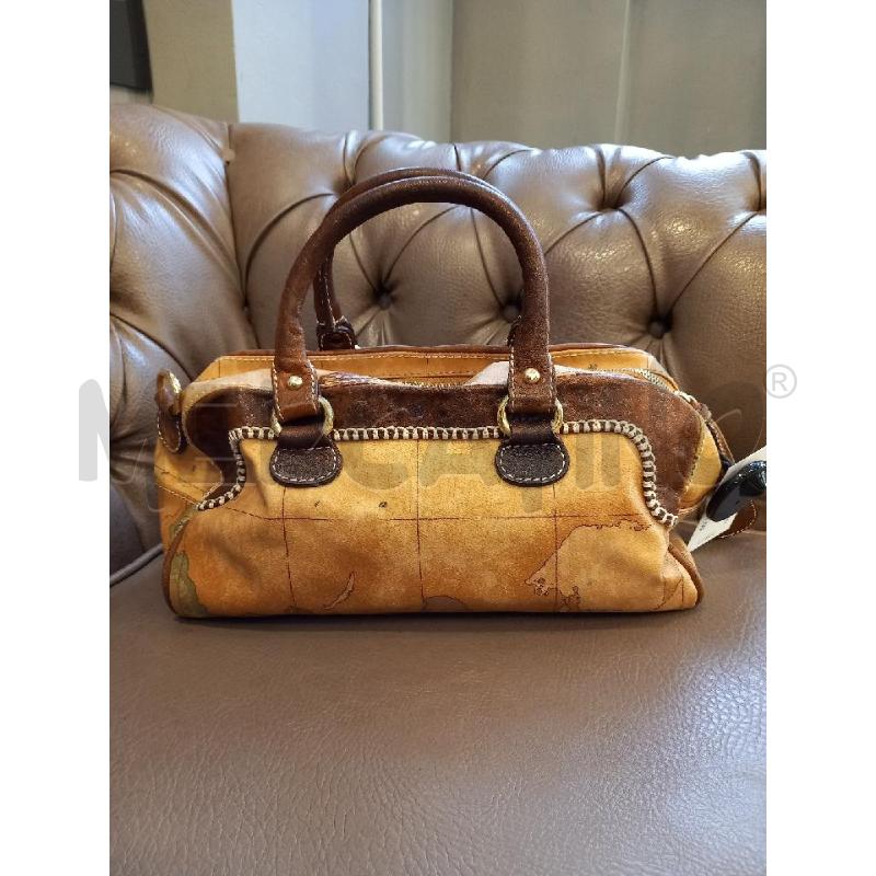 BORSA D 1 CLASSE ALVIERO MARTINI PELLE ASIA | Mercatino dell'Usato Roma porta di roma 2