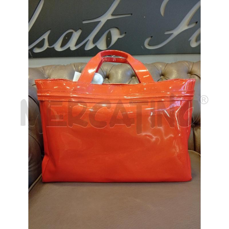 BORSA D ARMANI JEANS VERNICE | Mercatino dell'Usato Roma porta di roma 3
