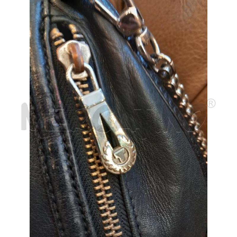 BORSETTA BELSTAFF NERO PELLE | Mercatino dell'Usato Roma porta di roma 2