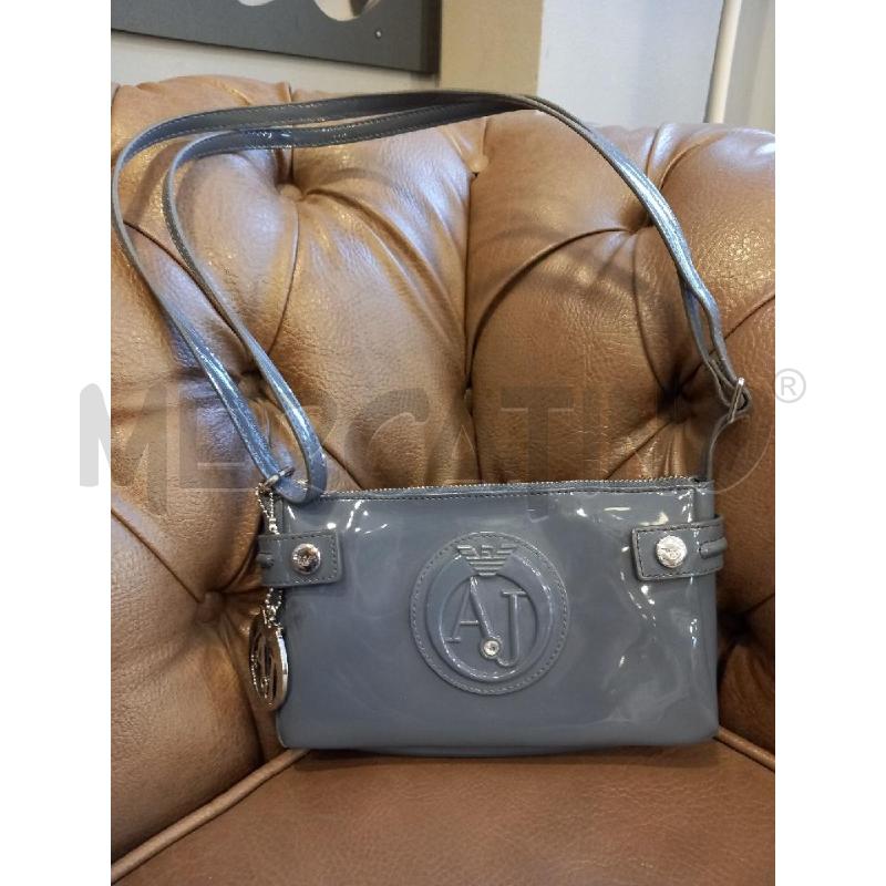BORSETTA D ARMANI JEANS CARTA DA ZUCCHERO  | Mercatino dell'Usato Roma porta di roma 1