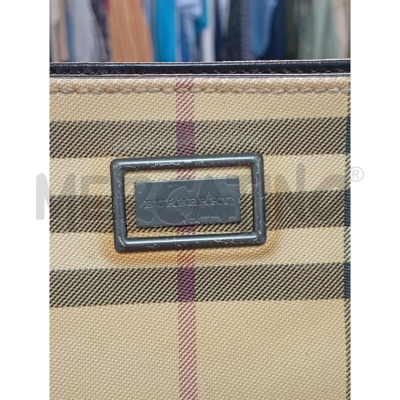 BORSETTA D BURBERRY NOVA CHECK DA RIV | Mercatino dell'Usato Roma porta di roma 2