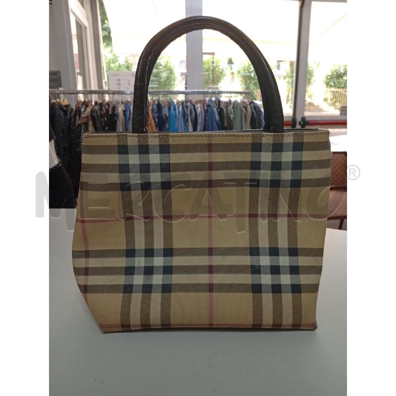 BORSETTA D BURBERRY NOVA CHECK DA RIV | Mercatino dell'Usato Roma porta di roma 3