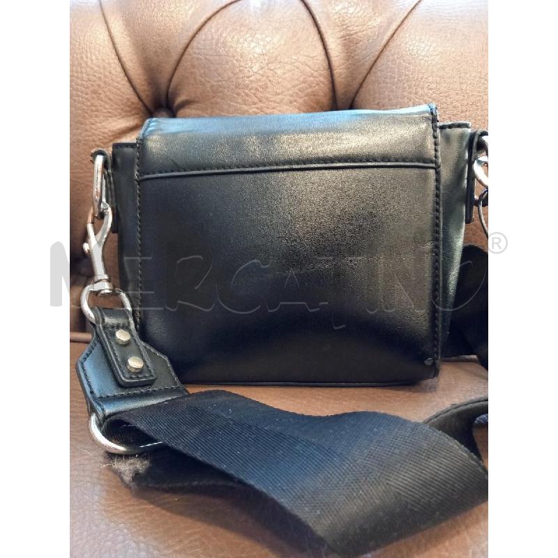 BORSETTA D TRUSSARDI JEANS NERO | Mercatino dell'Usato Roma porta di roma 3