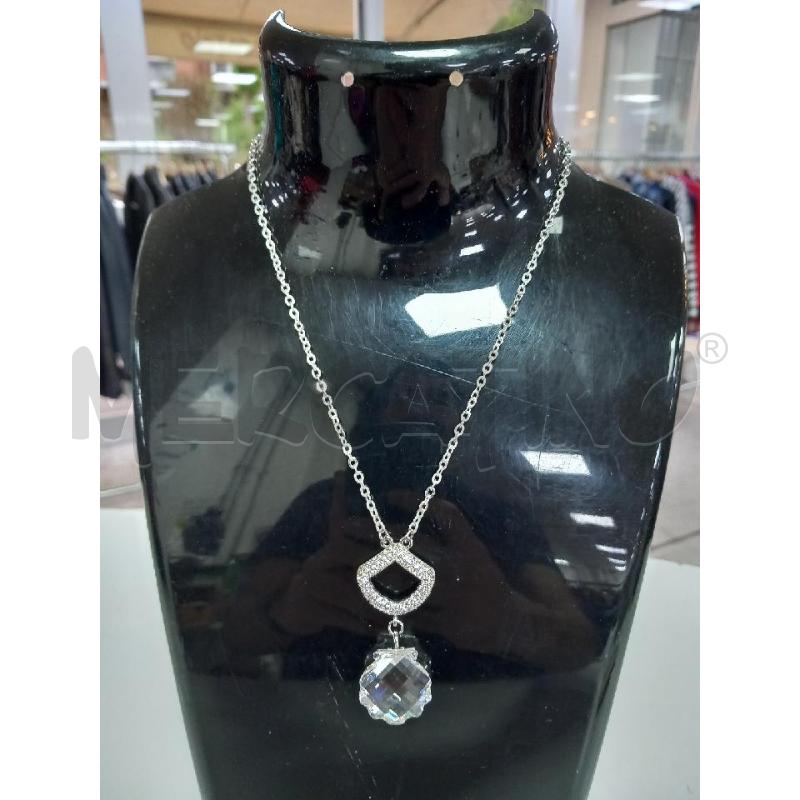 COLLANA SWAROVSKI PENDENTE CONCHIGLIA | Mercatino dell'Usato Roma porta di roma 1