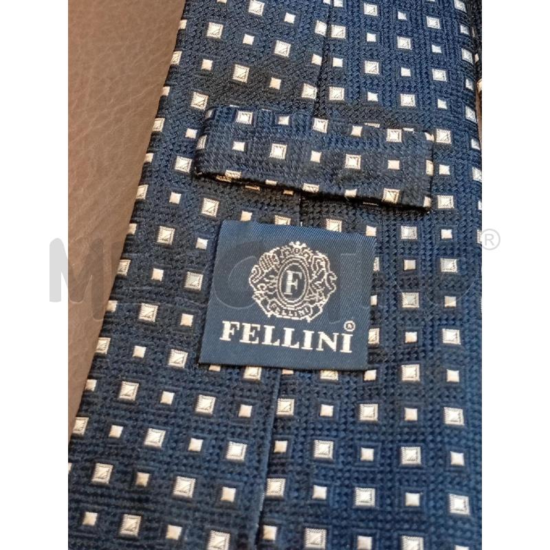 CRAVATTA FELLINI BLU MOTIVO A QUADRI BIANCO | Mercatino dell'Usato Roma porta di roma 2