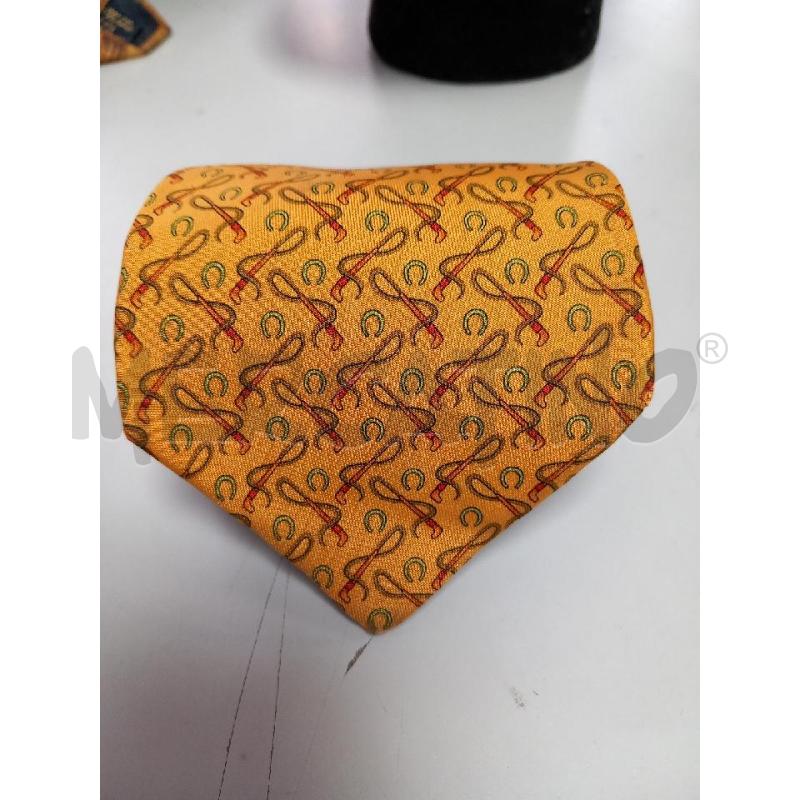 CRAVATTA SALVATORE FERRAGAMO GIALLO  | Mercatino dell'Usato Roma porta di roma 1