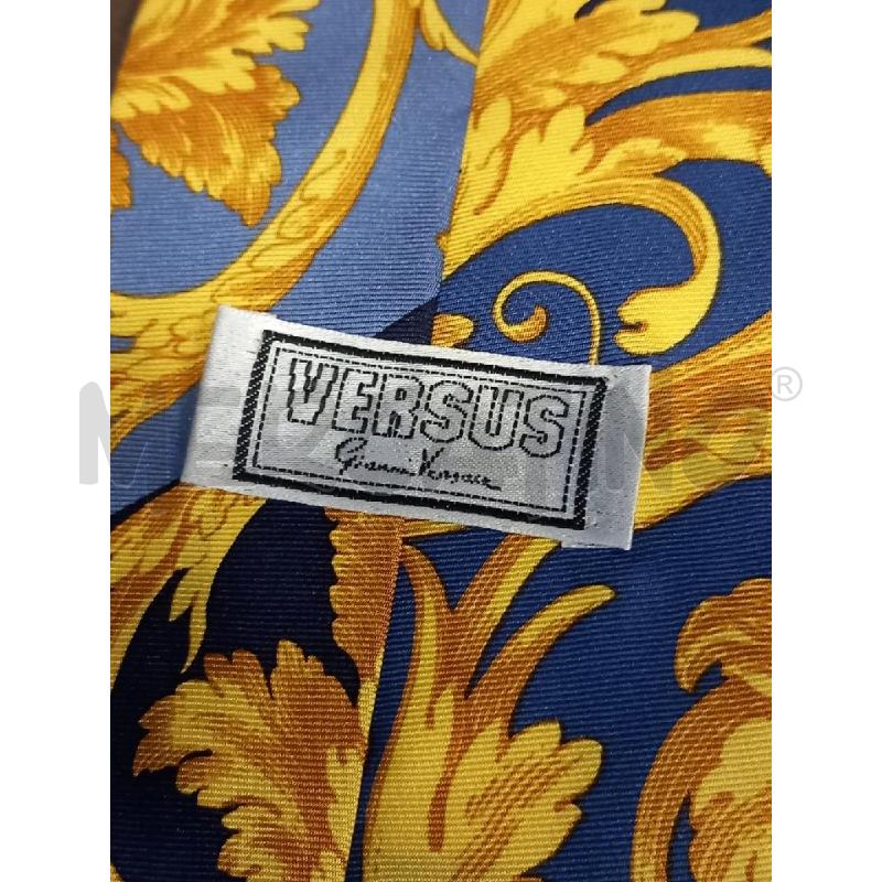 CRAVATTA VERSUS GIANNI VERSACE BLU DORATO | Mercatino dell'Usato Roma porta di roma 2