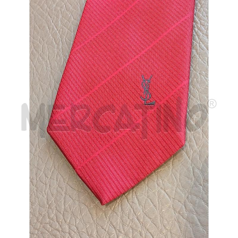 CRAVATTA YVES SAINT LAURENT ROSSO PURA SETA | Mercatino dell'Usato Roma porta di roma 2