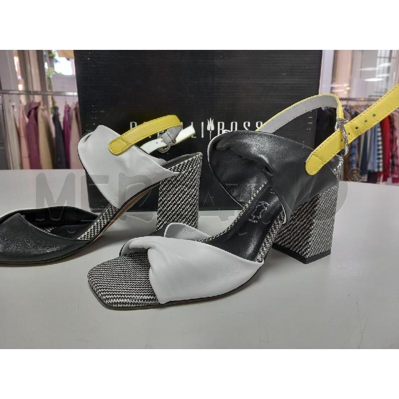 DECOLLETE CAPELLI ROSSI NERE BIANCHE SCATOLA | Mercatino dell'Usato Roma porta di roma 3