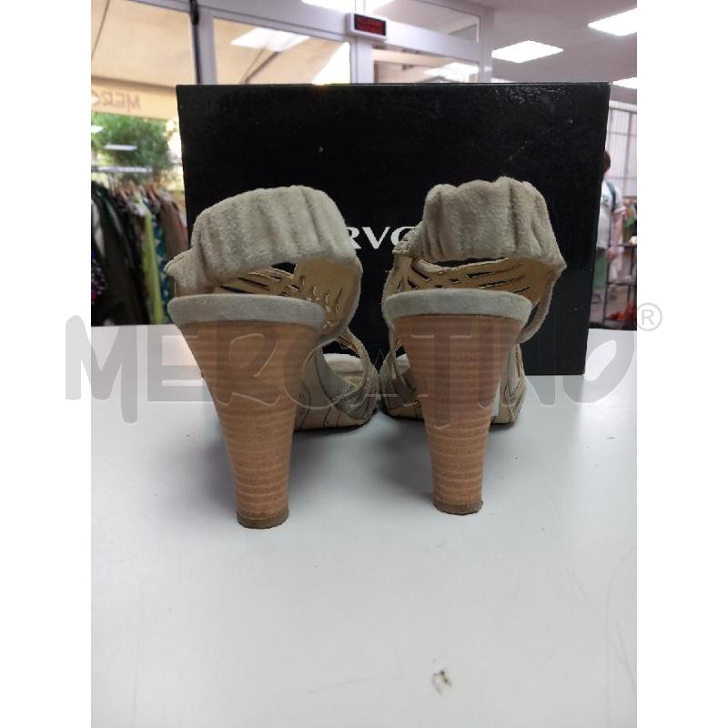 DECOLLETE CERVONE BEIGE SCATOLA | Mercatino dell'Usato Roma porta di roma 4