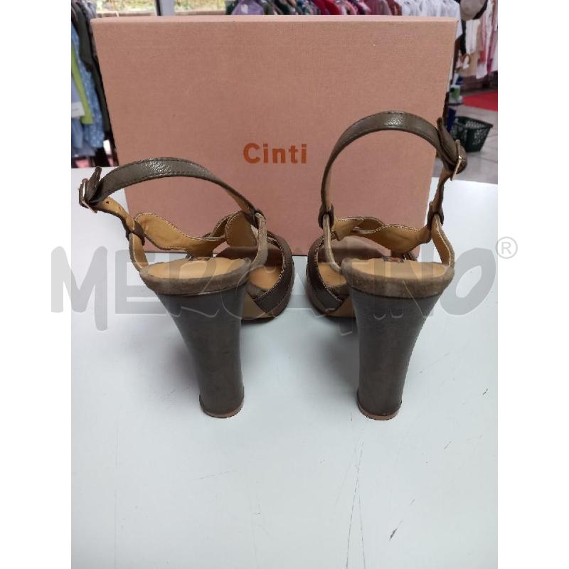 DECOLLETE CINTI MARRONE BEIGE SCATOLA | Mercatino dell'Usato Roma porta di roma 3