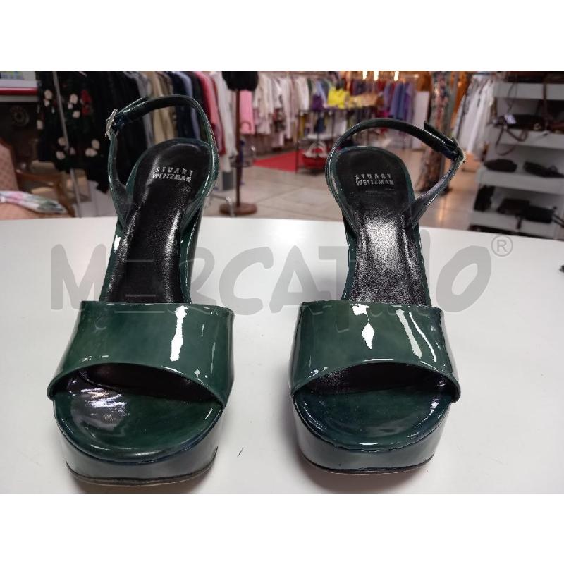 DECOLLETE STUART WEITZMAN VERDE VERNICIATO | Mercatino dell'Usato Roma porta di roma 1