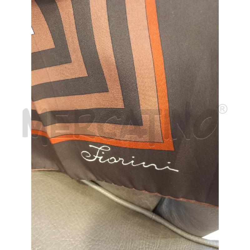 FOULARD FIORINI MARR QUADRATI | Mercatino dell'Usato Roma porta di roma 3