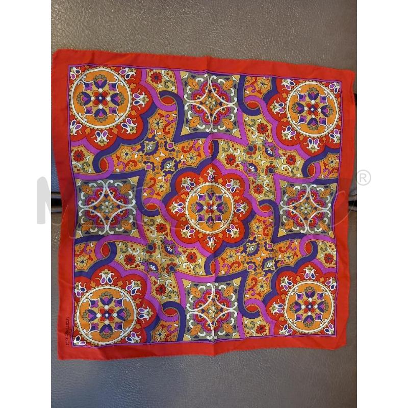 FOULARD GIANNI VERSACE ROSSO | Mercatino dell'Usato Roma porta di roma 1
