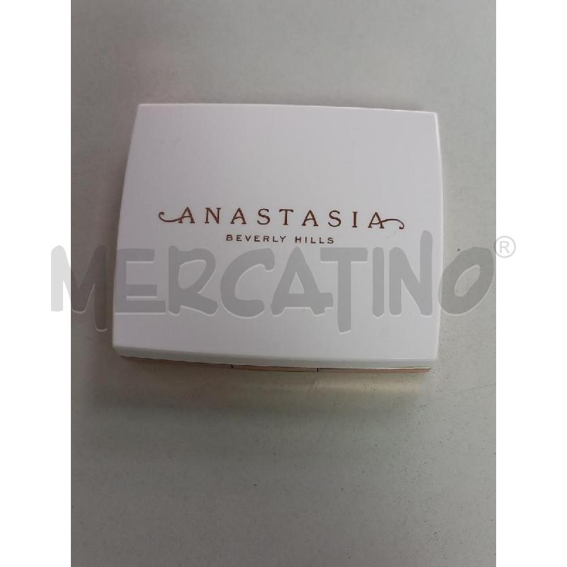 ILLUMINANTE ANASTASIA BEVERLY HILLS ICED OUT | Mercatino dell'Usato Roma porta di roma 1