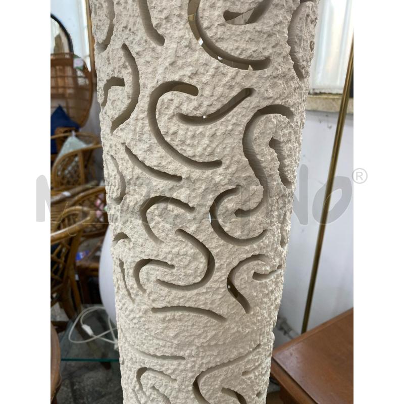 LAMPADA DA TERRA GESSO | Mercatino dell'Usato Roma porta di roma 2