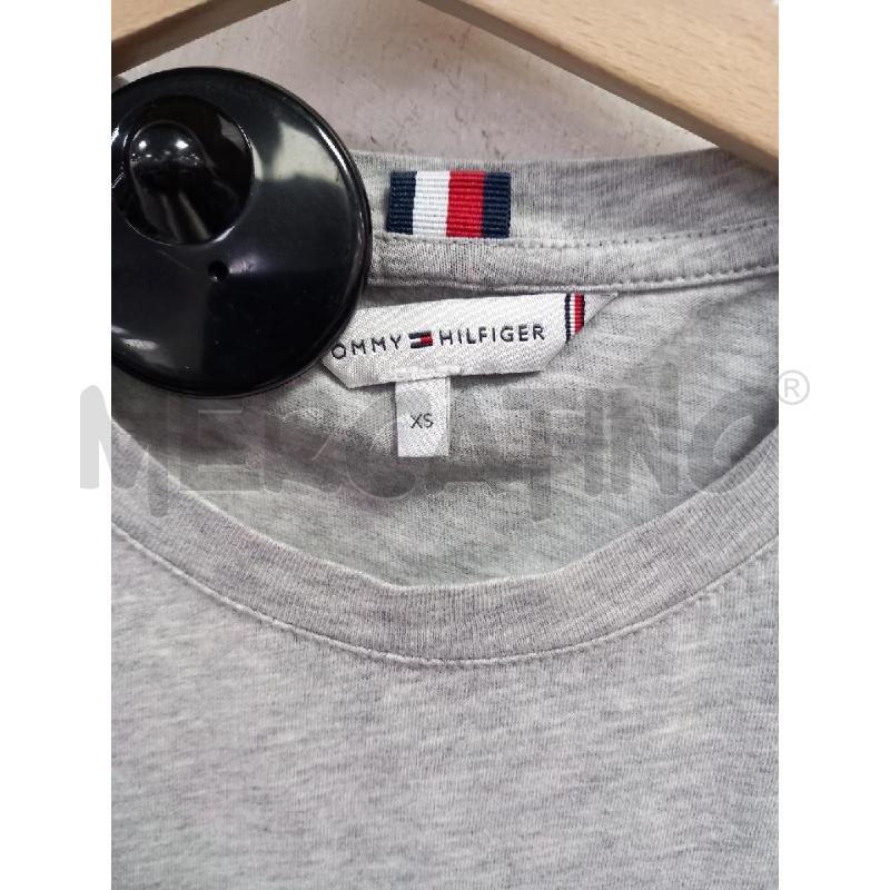 MAGLIA B TOMMY HILFIGER GRI | Mercatino dell'Usato Roma porta di roma 3