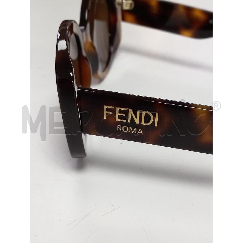 OCCHIALI D FENDI FE40137I 53E | Mercatino dell'Usato Roma porta di roma 3