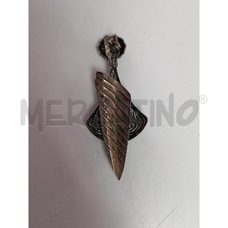 ORECCHINI PENDENTI VINTAGE CENTRALE NERO | Mercatino dell'Usato Roma porta di roma 3