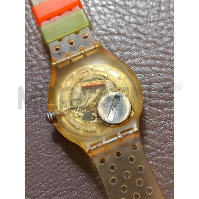 OROLOGIO SWATCH SCUBA JELLY BUBBLES | Mercatino dell'Usato Roma porta di roma 3