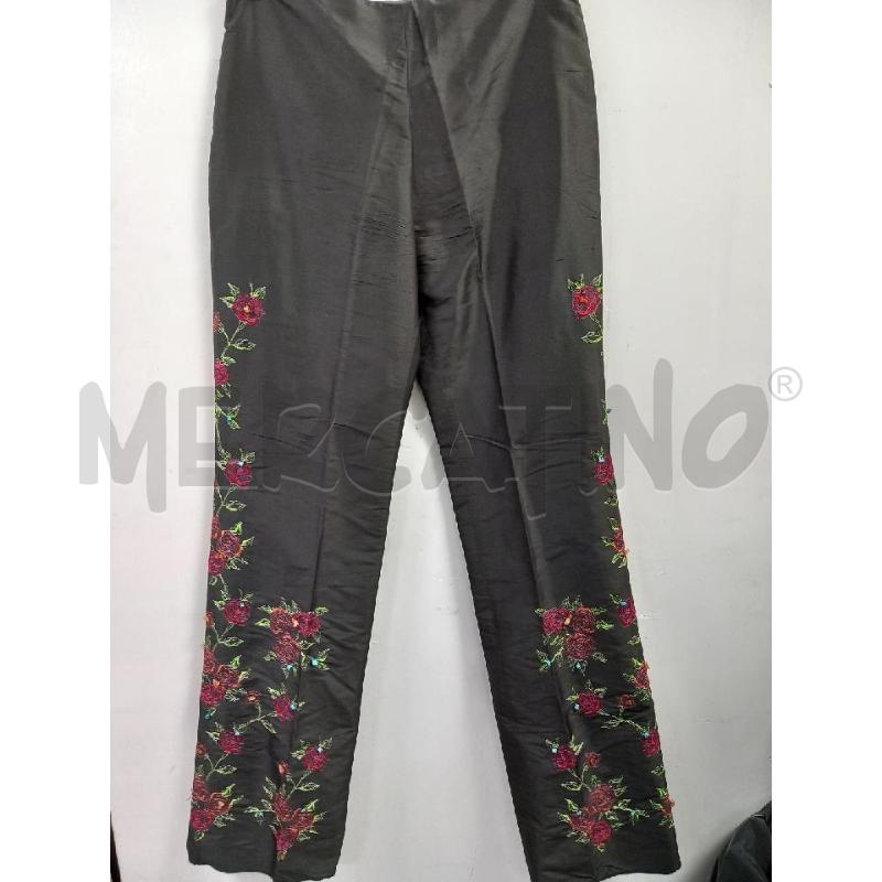 PANTALONE DONNA CARACTERE NERO ROSE | Mercatino dell'Usato Roma porta di roma 1
