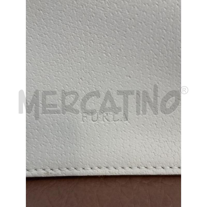 POCHETTE FURLA PELLE CELESTE | Mercatino dell'Usato Roma porta di roma 2