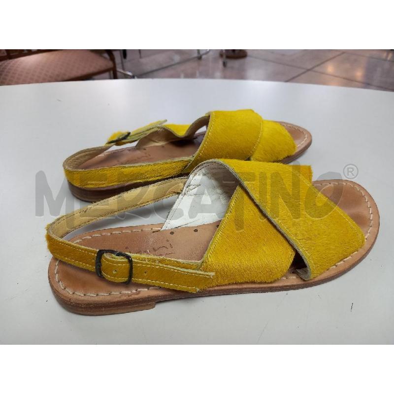 SANDALI D ORCIANI GIALLO CAVALLINO | Mercatino dell'Usato Roma porta di roma 2