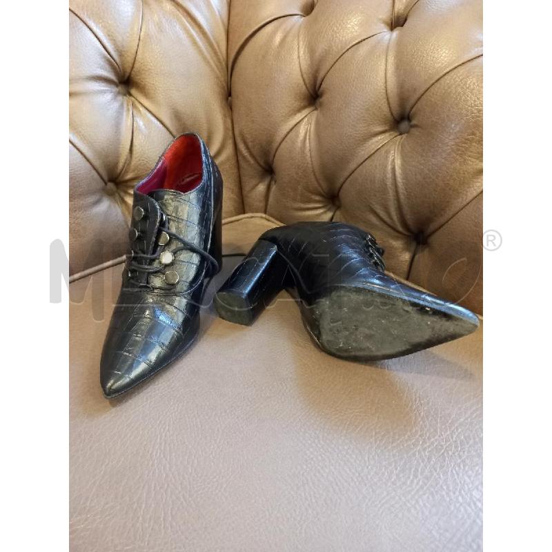 SCARPE DONNA CARMENS NERE LACCI | Mercatino dell'Usato Roma porta di roma 5