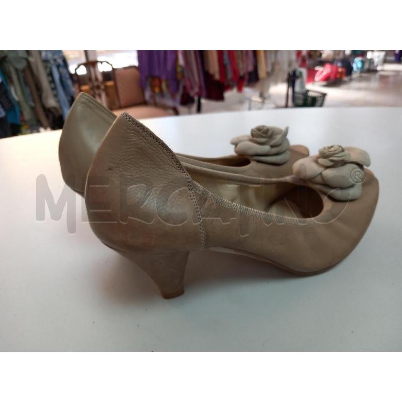 SCARPE D CALPIERRE PELLE BEIGE | Mercatino dell'Usato Roma porta di roma 2