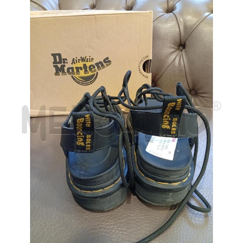 SCARPE D DR MARTENS NERO NARTILLA SCATOLA | Mercatino dell'Usato Roma porta di roma 3